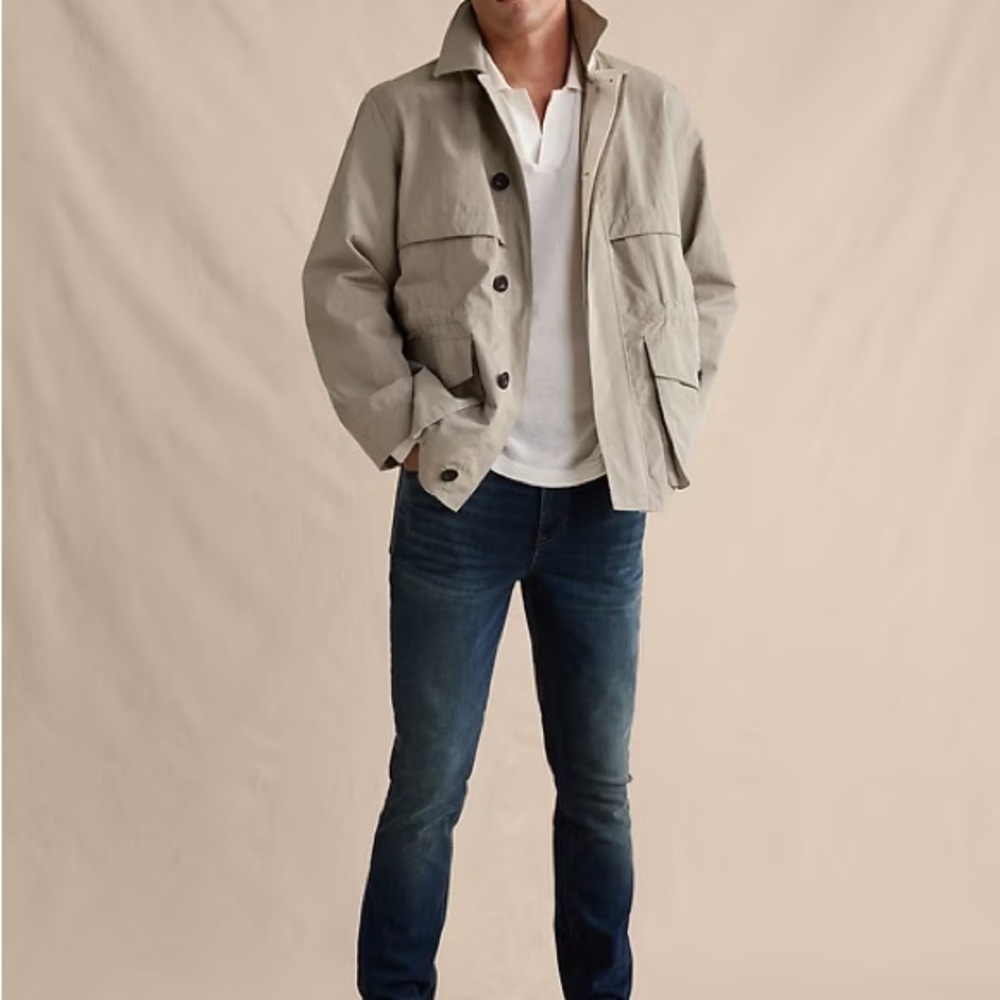 Banana Republic Slim Straight Jeans – Medium‎ Wash 38x32